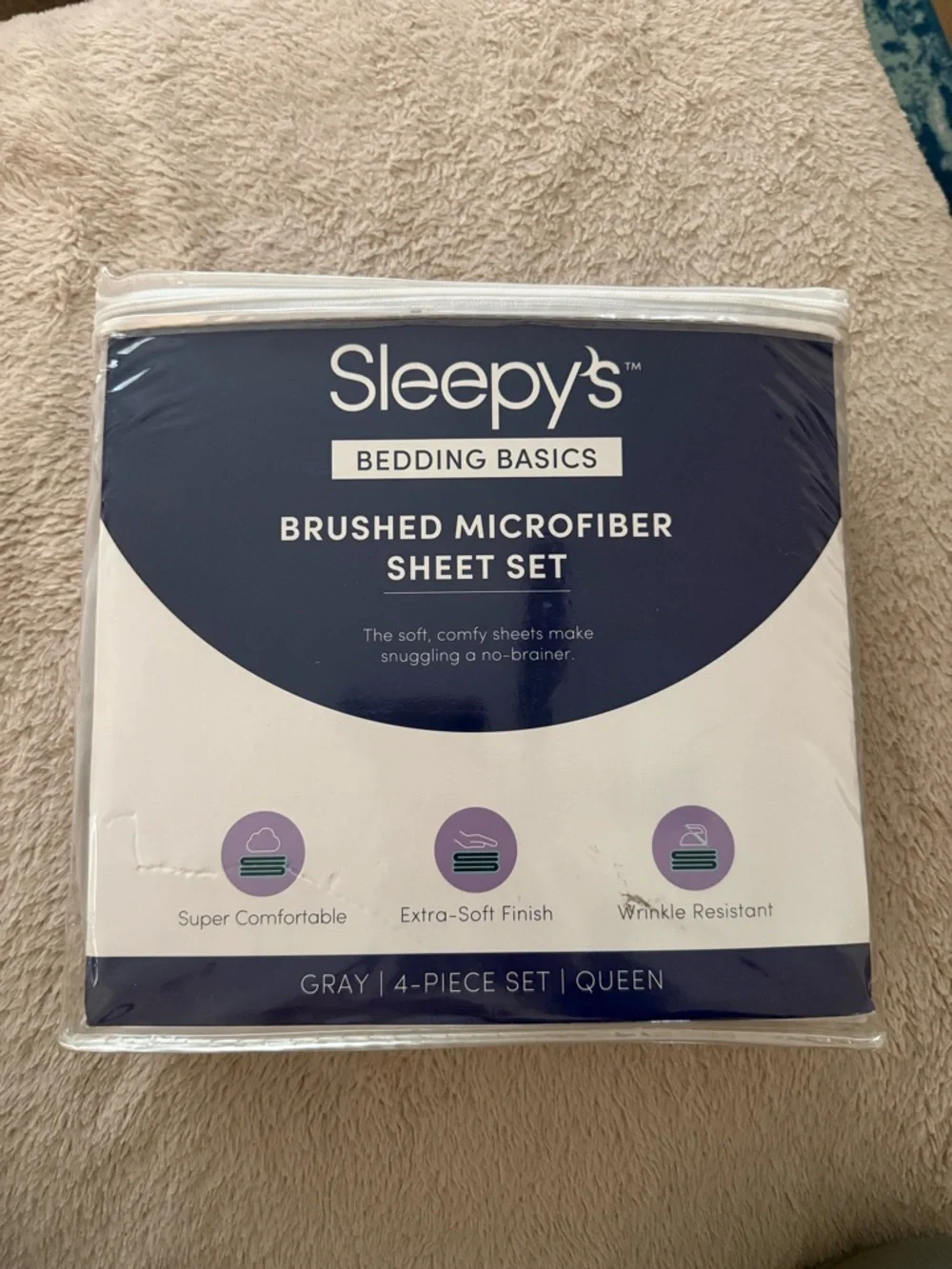 Bed sheets - Picture 3 of 3